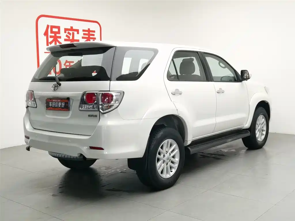 Toyota Fortuner 2016 — фото 3