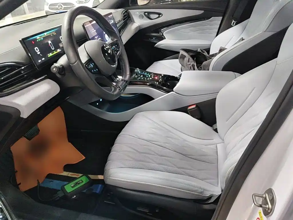 BYD Seal 2023 — фото 15