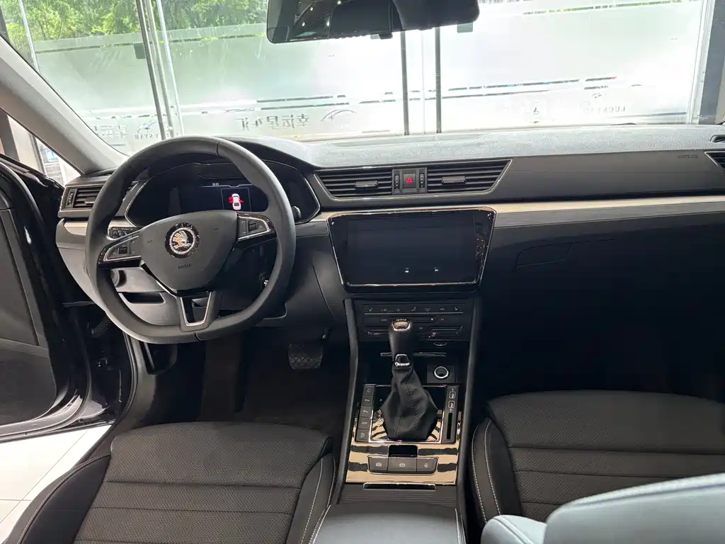 Skoda Speedy 2025 — фото 17