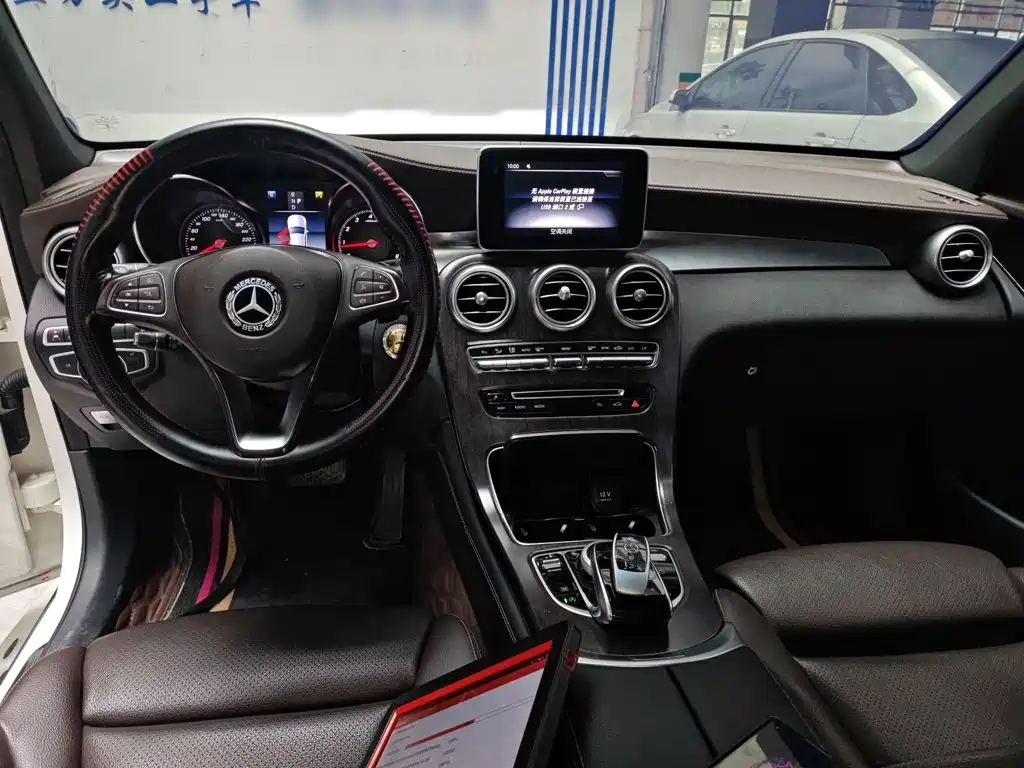 Mercedes-Benz GLC 2019