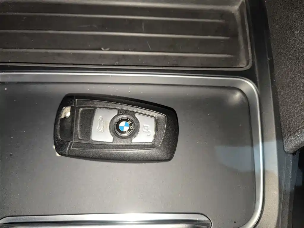 BMW 3 Series GT 2019 — фото 9