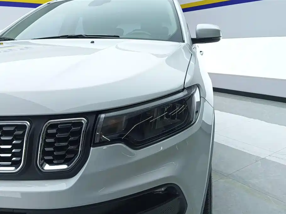 Jeep Compass 2021 — фото 5