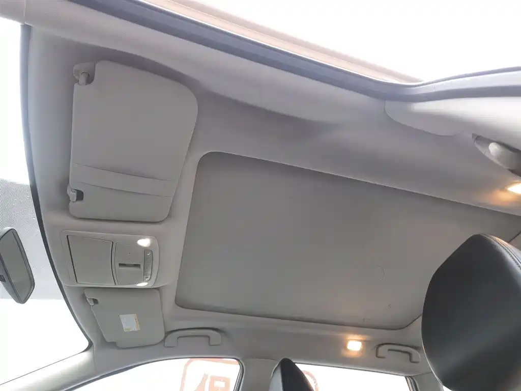 Nissan X-Trail 2015 — фото 14