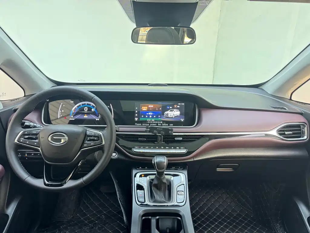 GAC Trumpchi M6 2022 — фото 17