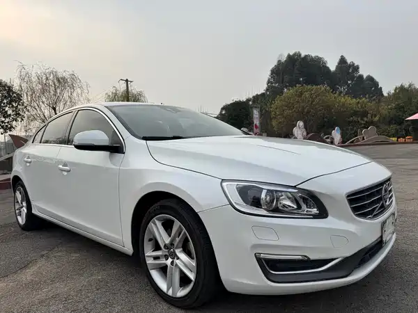 Volvo S60 2016