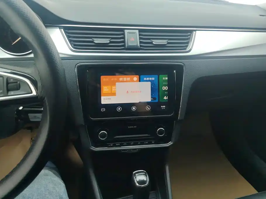 Skoda Rapid 2021 — фото 13