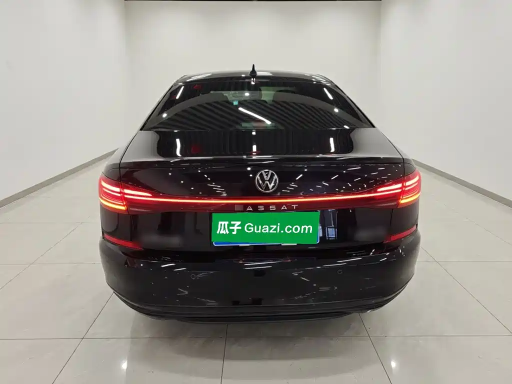 Volkswagen Passat 2023