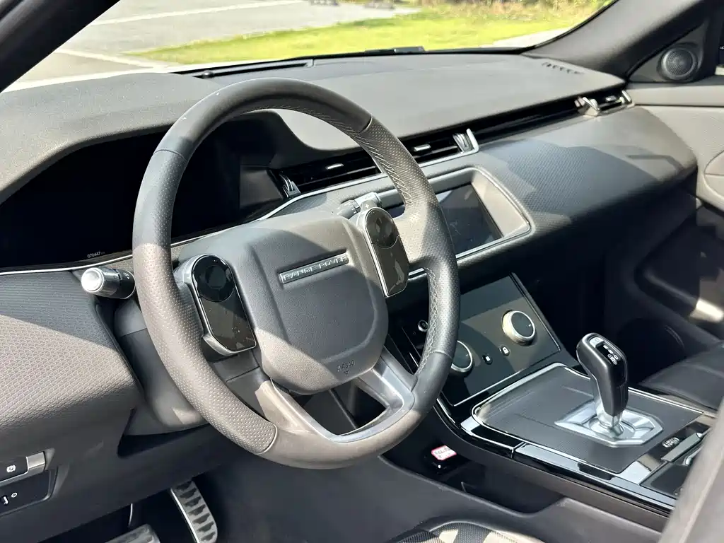 Land Rover Range Rover Evoque 2020 — фото 12