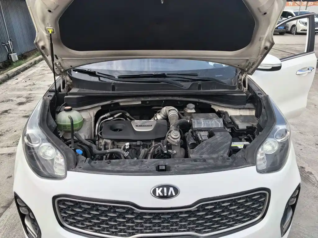Kia KX5 2016 — фото 20