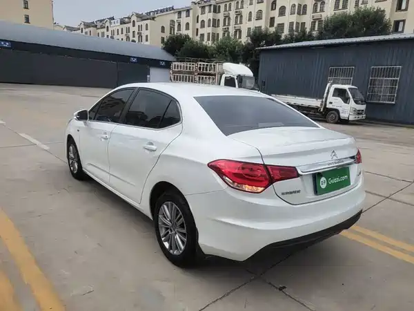 Citroën C4L 2016