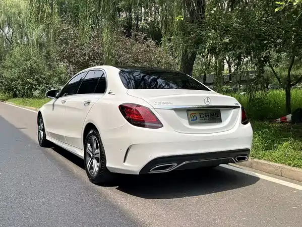 Mercedes-Benz C-Class 2021