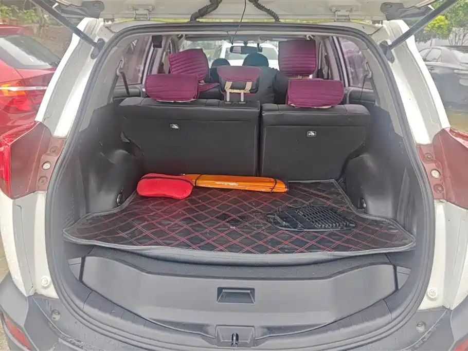 Toyota RAV4 2016