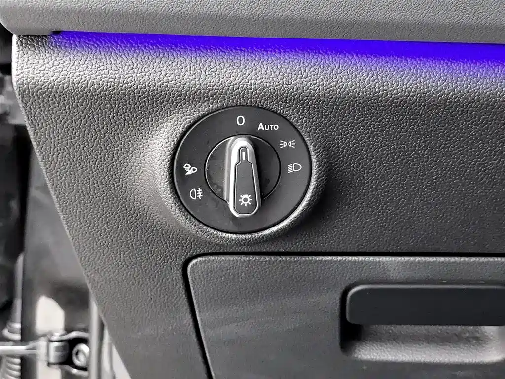 Volkswagen Sagitar 2025 — фото 21