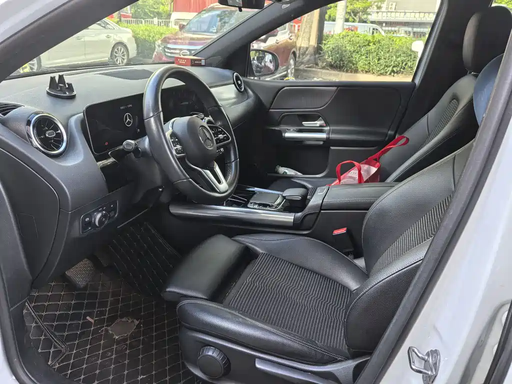 Mercedes-Benz B-Class 2020