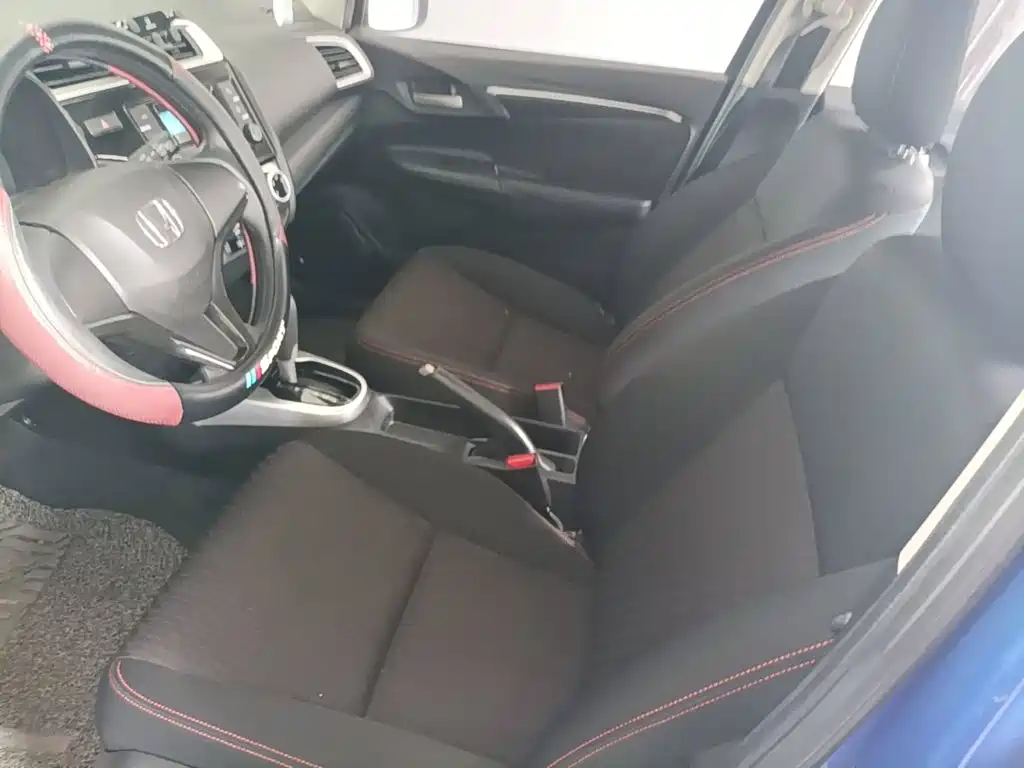 Honda Fit 2018 — фото 15