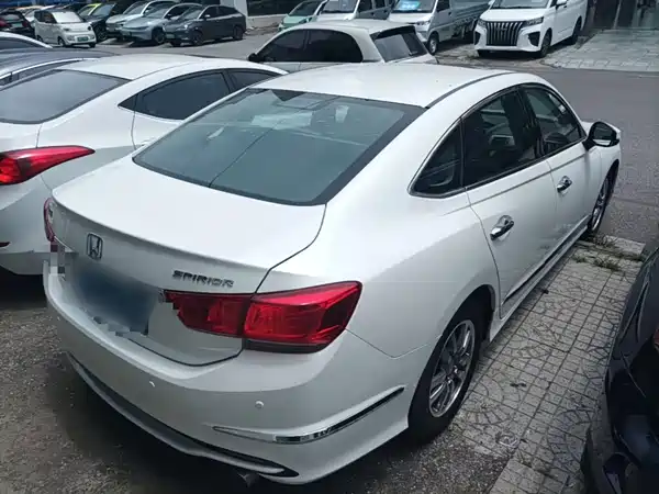 Honda Spirior 2016