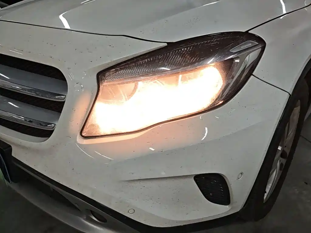 Mercedes-Benz GLA 2017 — фото 24