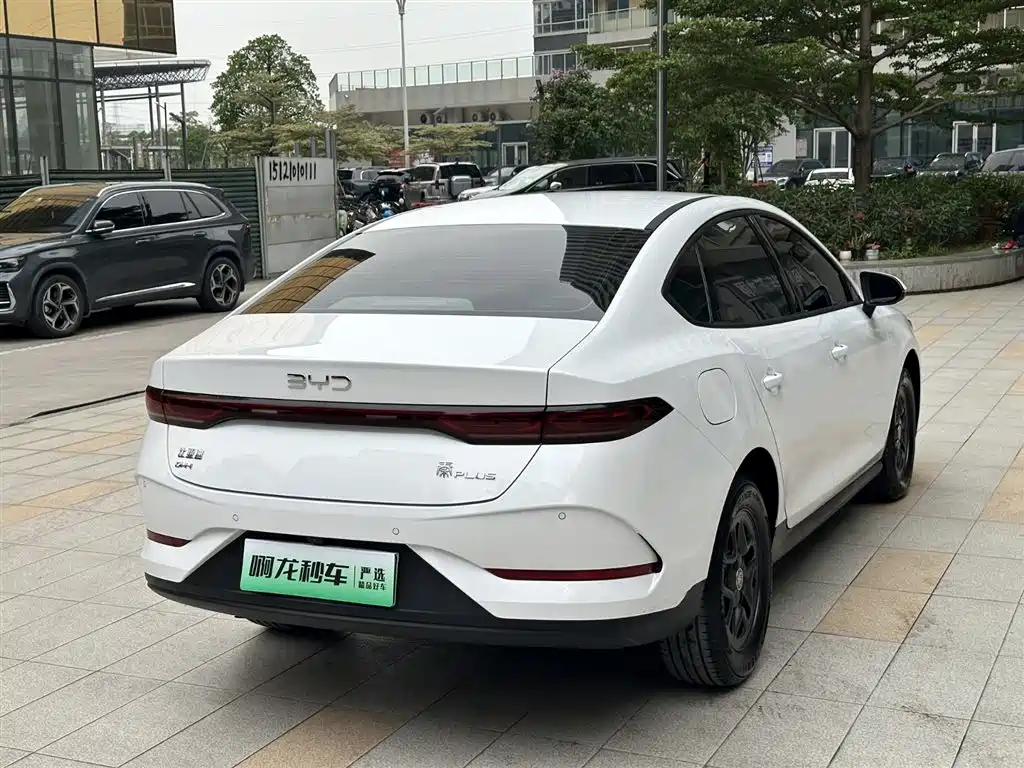 BYD Qin PLUS 2025 — фото 17