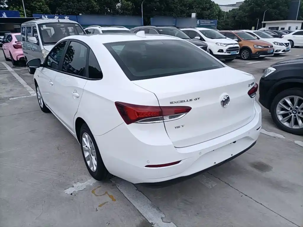 Buick Excelle 2019