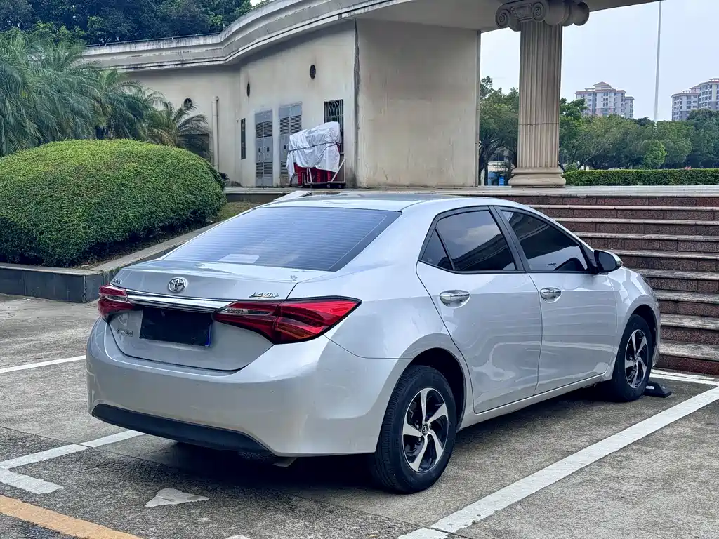 Toyota Levin 2017 — фото 12