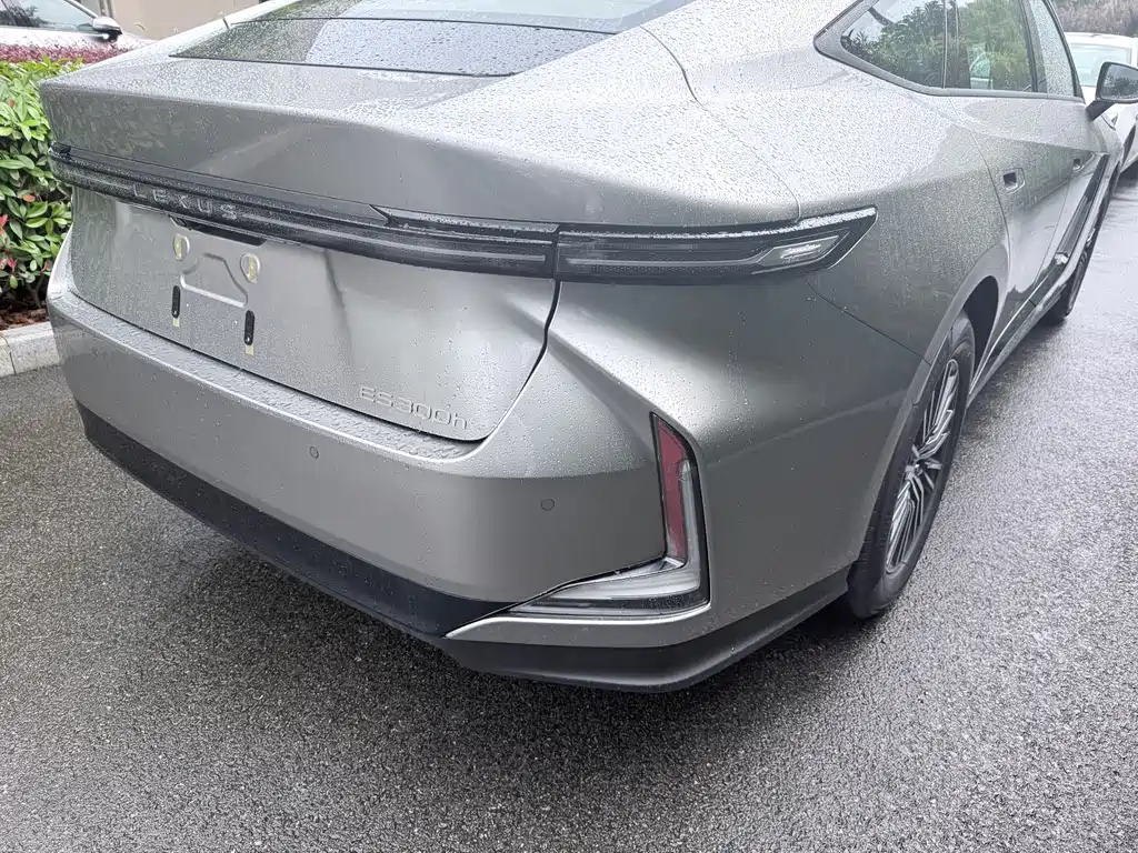 Lexus ES 2026 — фото 10