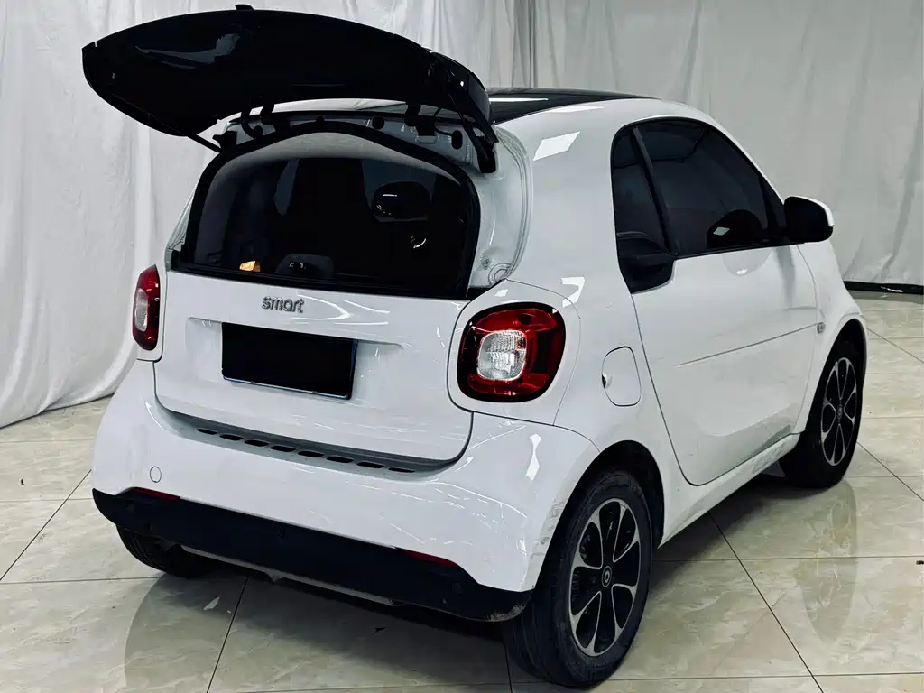 smart fortwo 2017 — фото 4