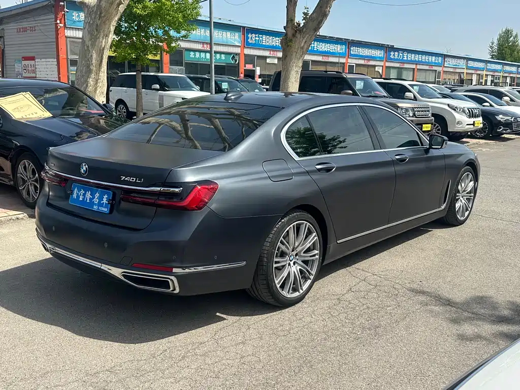BMW 7 Series 2019 — фото 20