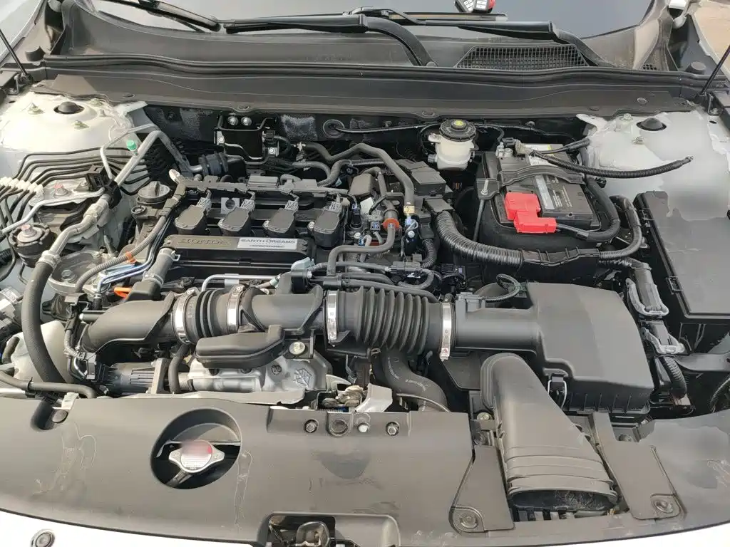 Honda Accord 2020 — фото 16