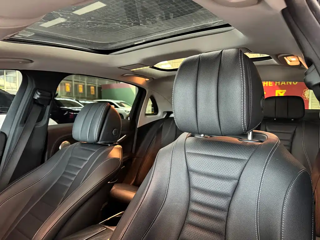 Mercedes-Benz E-Class 2019