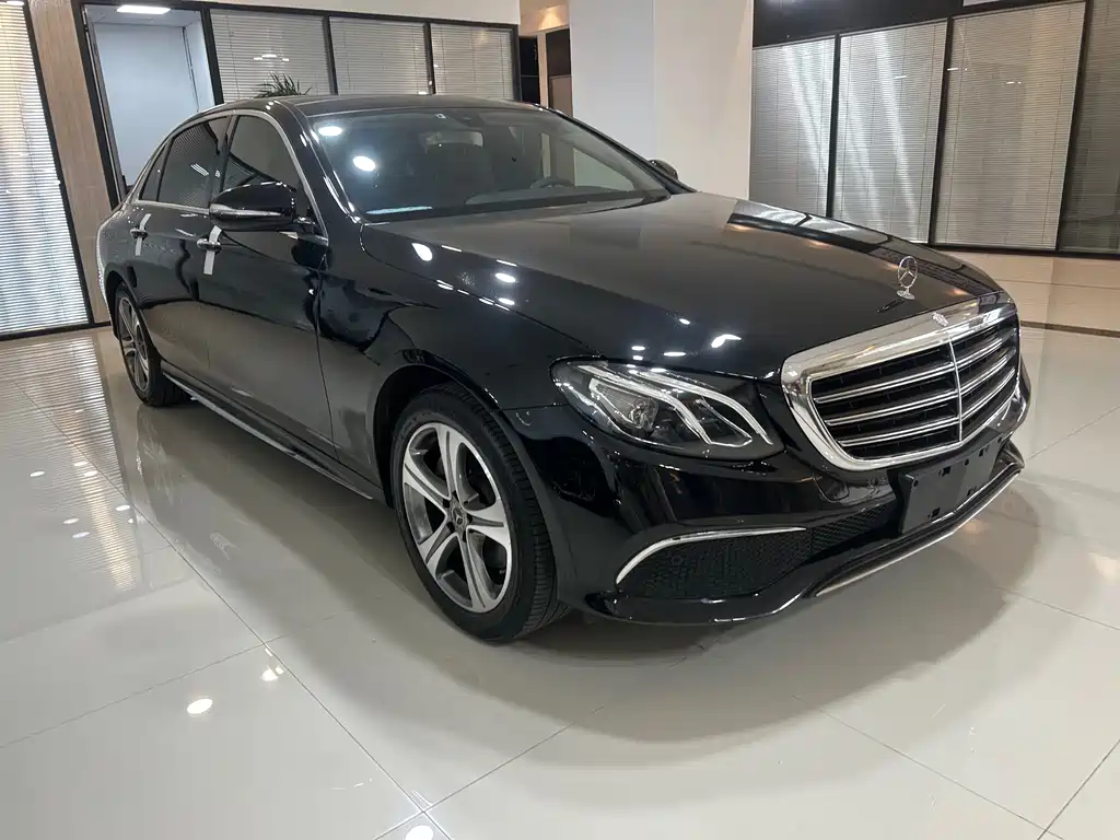 Mercedes-Benz E-Class 2020 — фото 3