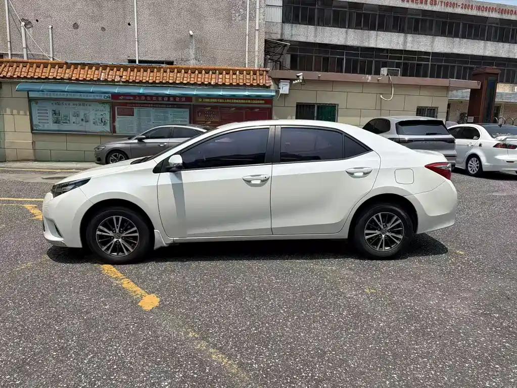 Toyota Levin 2016 — фото 8