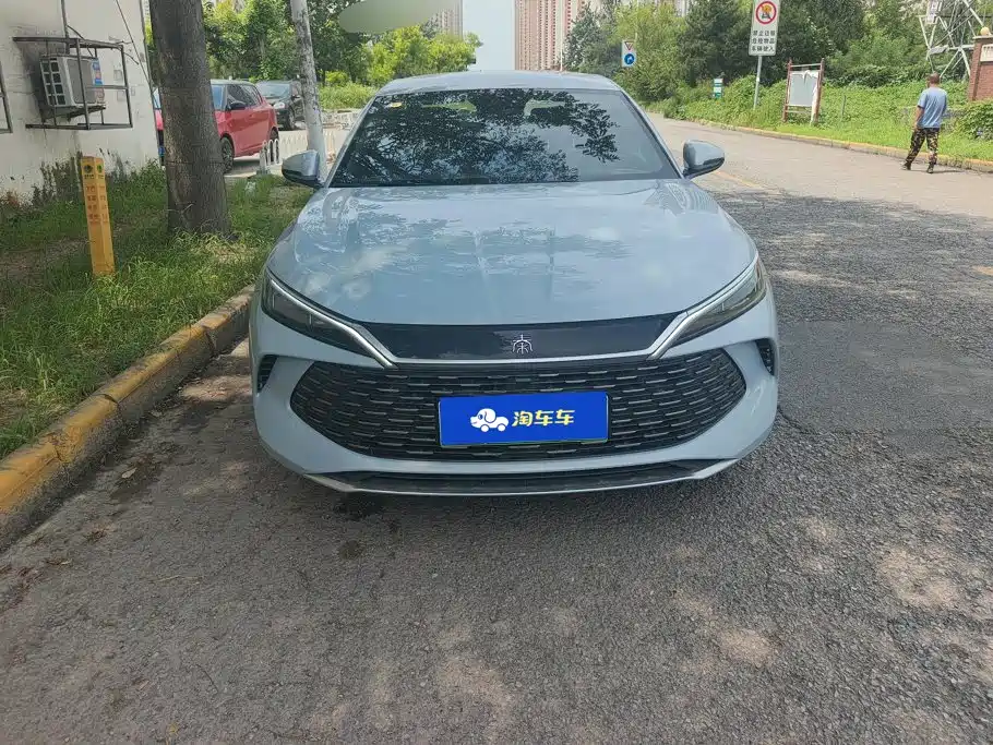 BYD Qin L 2025 — фото 2