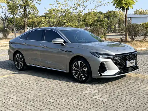 Chery Arrizo 8 2024