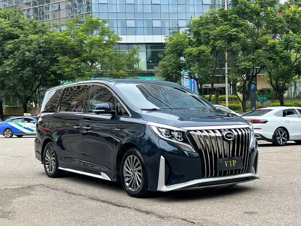 GAC Trumpchi M8 2021 — фото 3