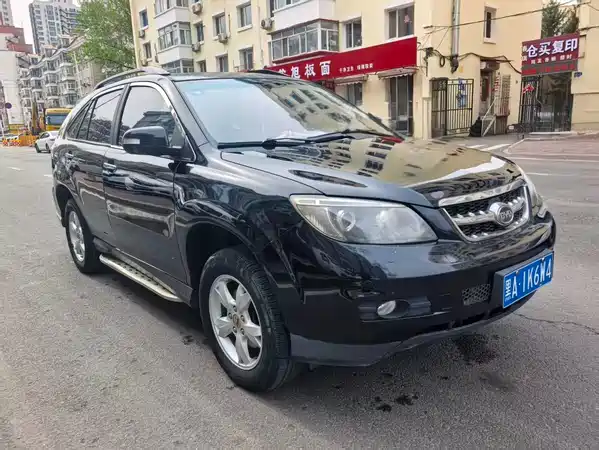 BYD S6 2013