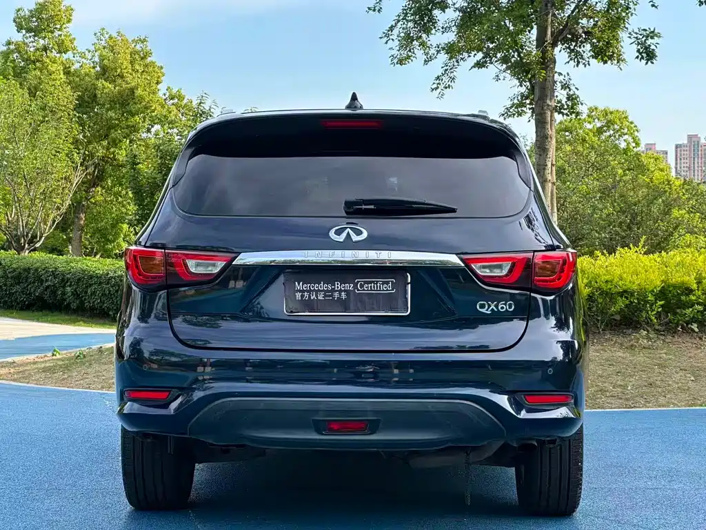 Infiniti QX60 2018 — фото 8