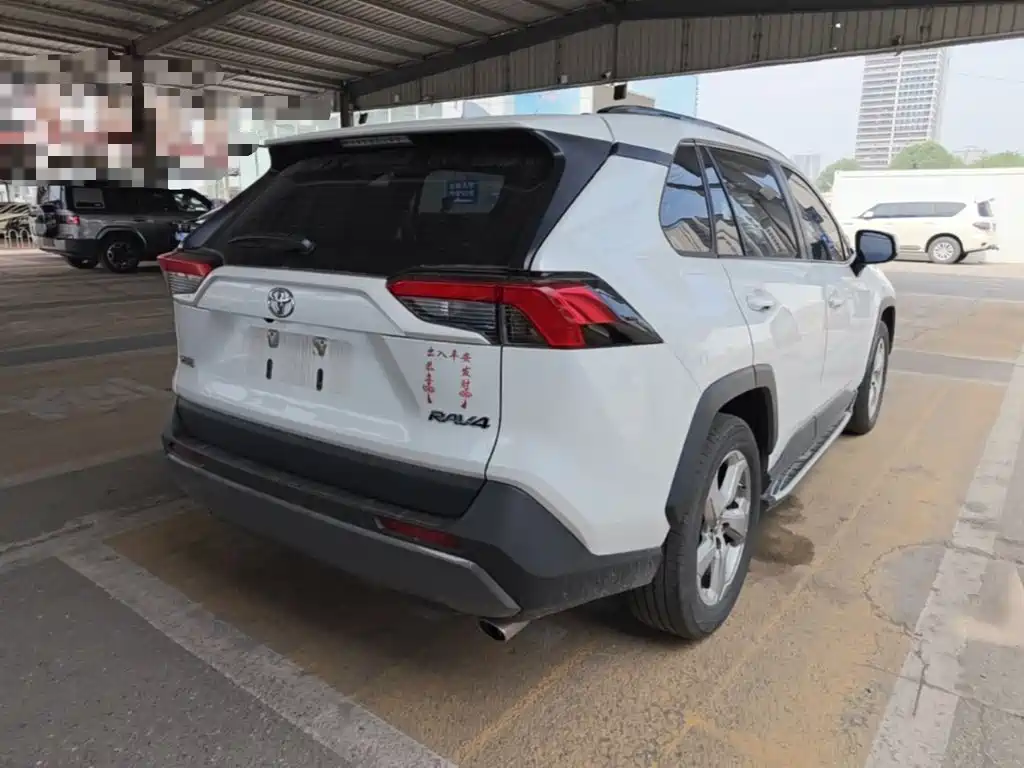 Toyota RAV4 2022