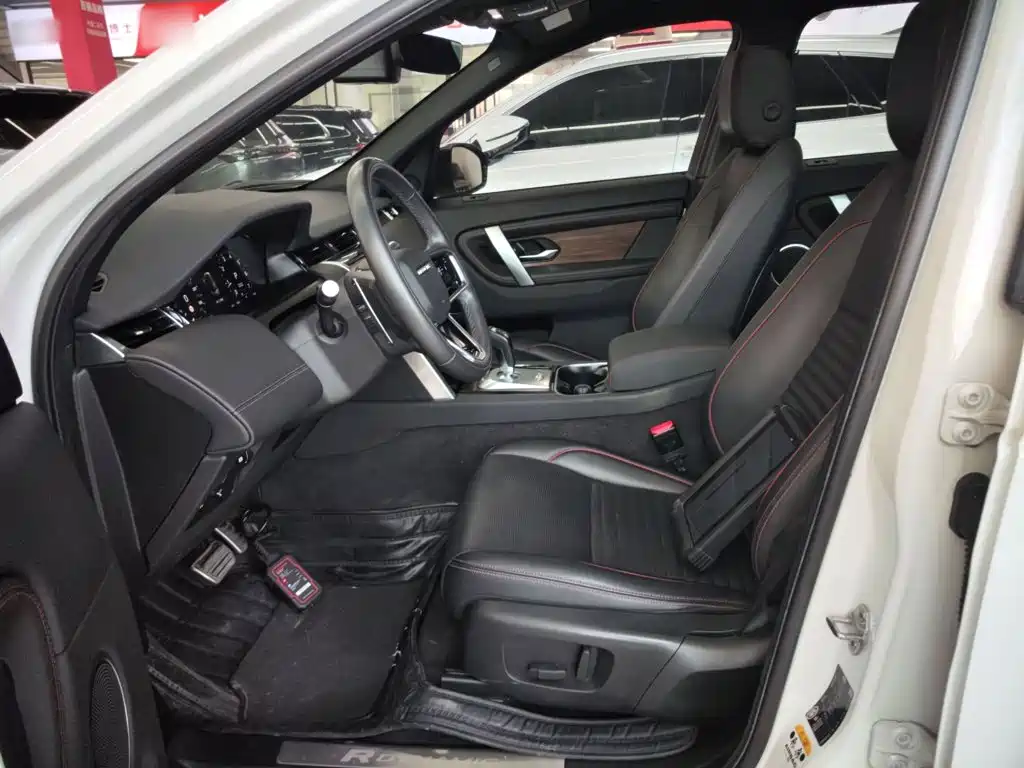 Land Rover Discovery Sport 2022 — фото 15