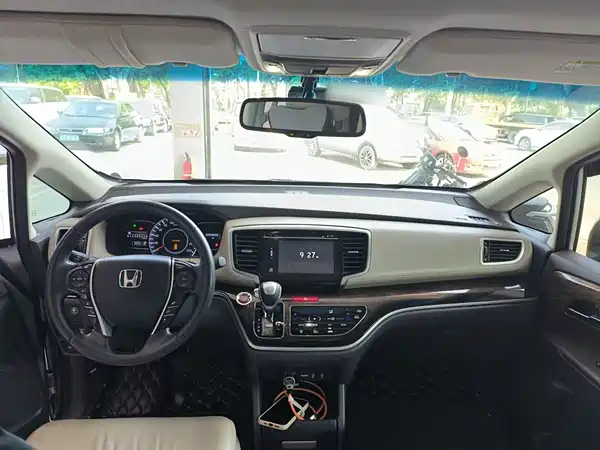 Honda Odyssey 2015