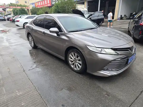 Toyota Camry 2018