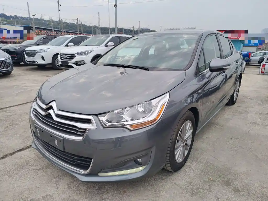 Citroën C4L 2015 — фото 1