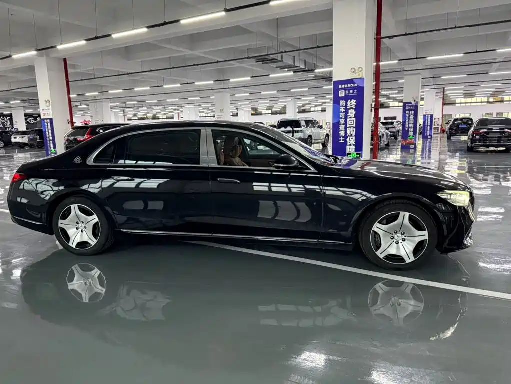 Mercedes-Benz Maybach S-Class 2023