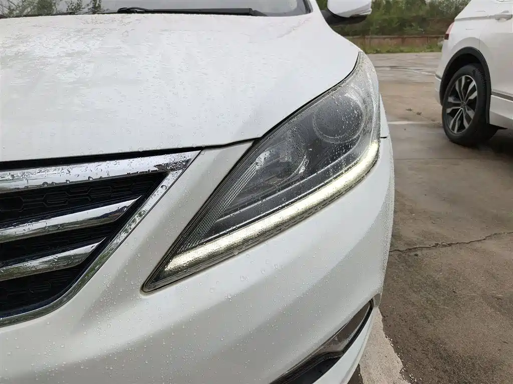Changan Eado 2016 — фото 24