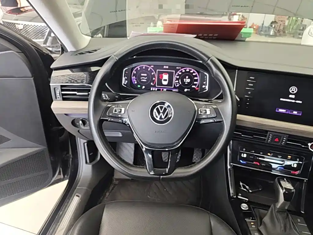 Volkswagen Passat 2021 — фото 11