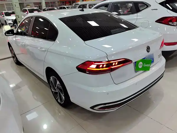 Volkswagen Bora 2025