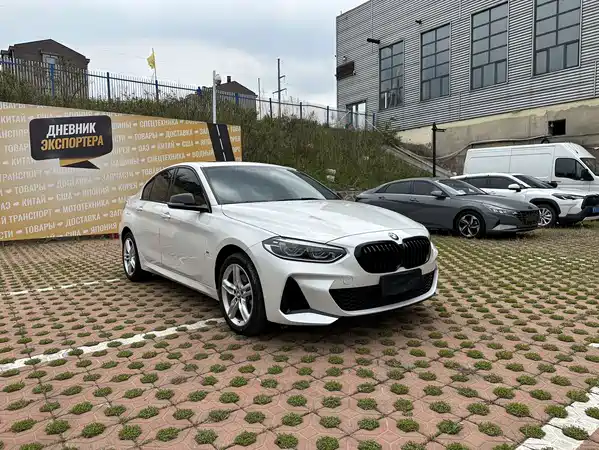 BMW 1 Series 2022