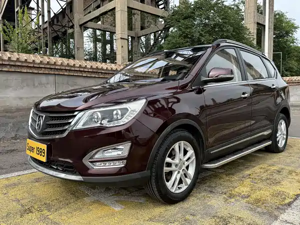 Baojun 560 2015