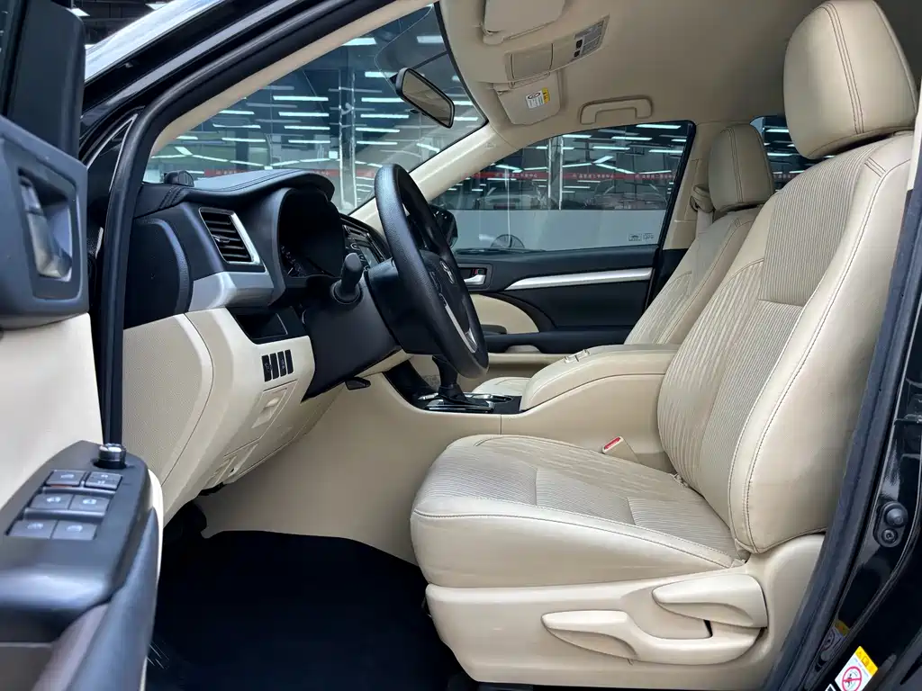 Toyota Highlander 2019 — фото 4