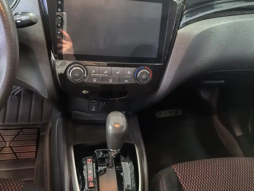 Nissan Qashqai 2017 — фото 10
