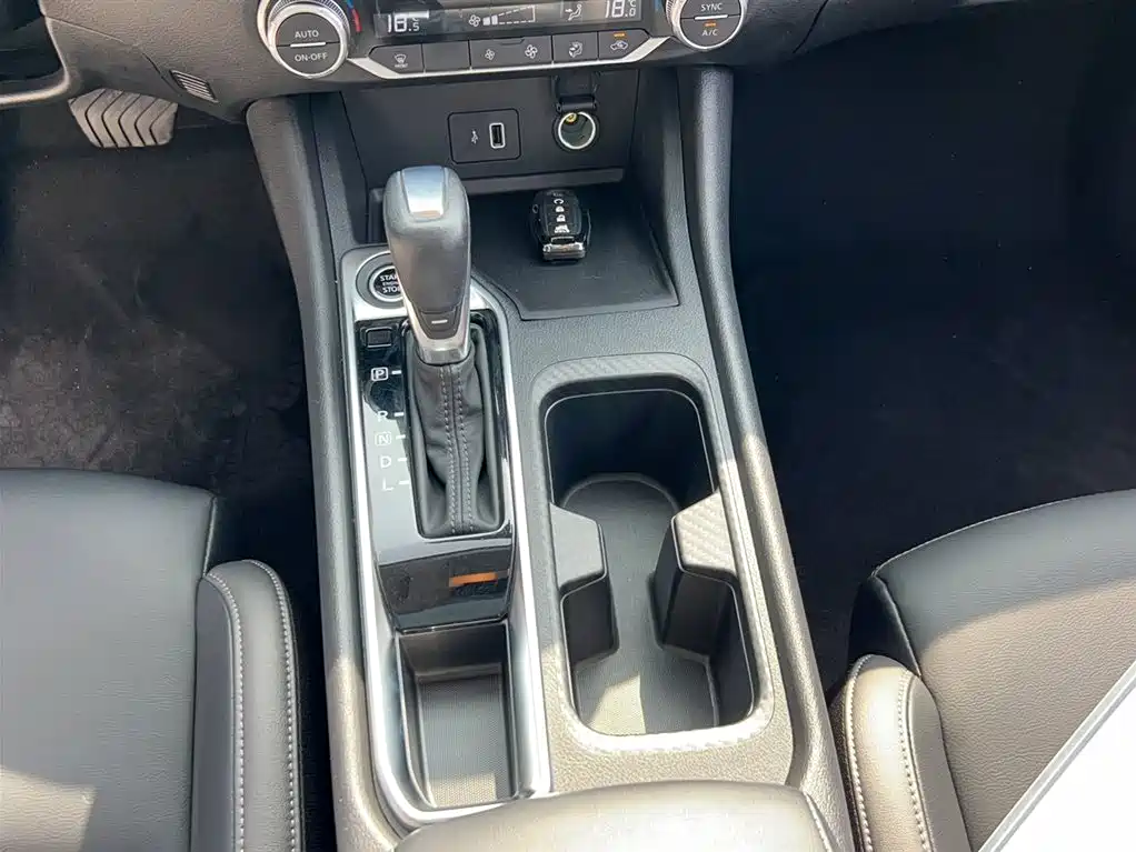 Nissan Sylphy 2021 — фото 11